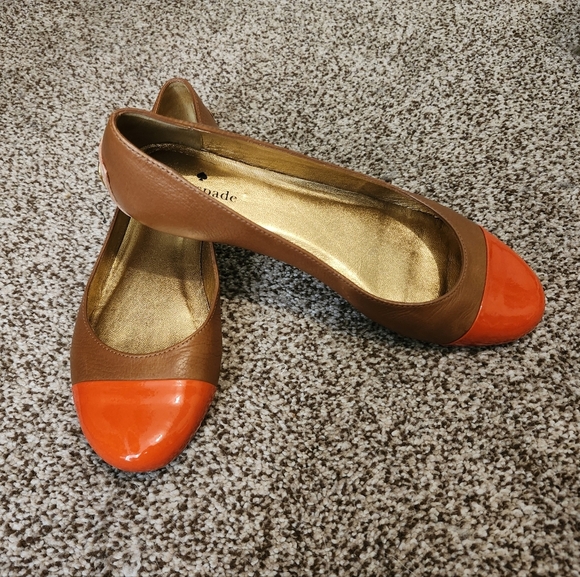 Kate Spade Brown Leather and Orange Patent Leather Women's Flats SZ 6.5 - Picture 2 of 9